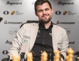 Magnus Carlsen Age, Height, Net Worth, Family & Bio