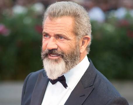 Mel Gibson Age, Height, Net Worth, Family & Bio