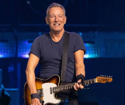 Bruce Springsteen Age, Height, Net Worth, Family & Bio